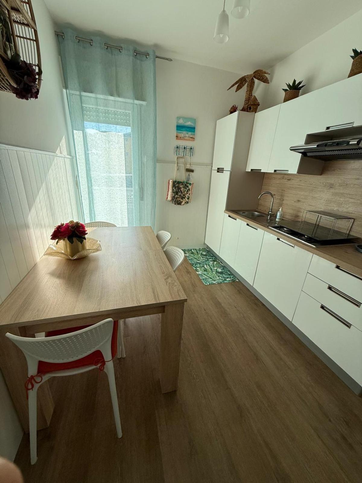 Appartamento Lella Sea House *